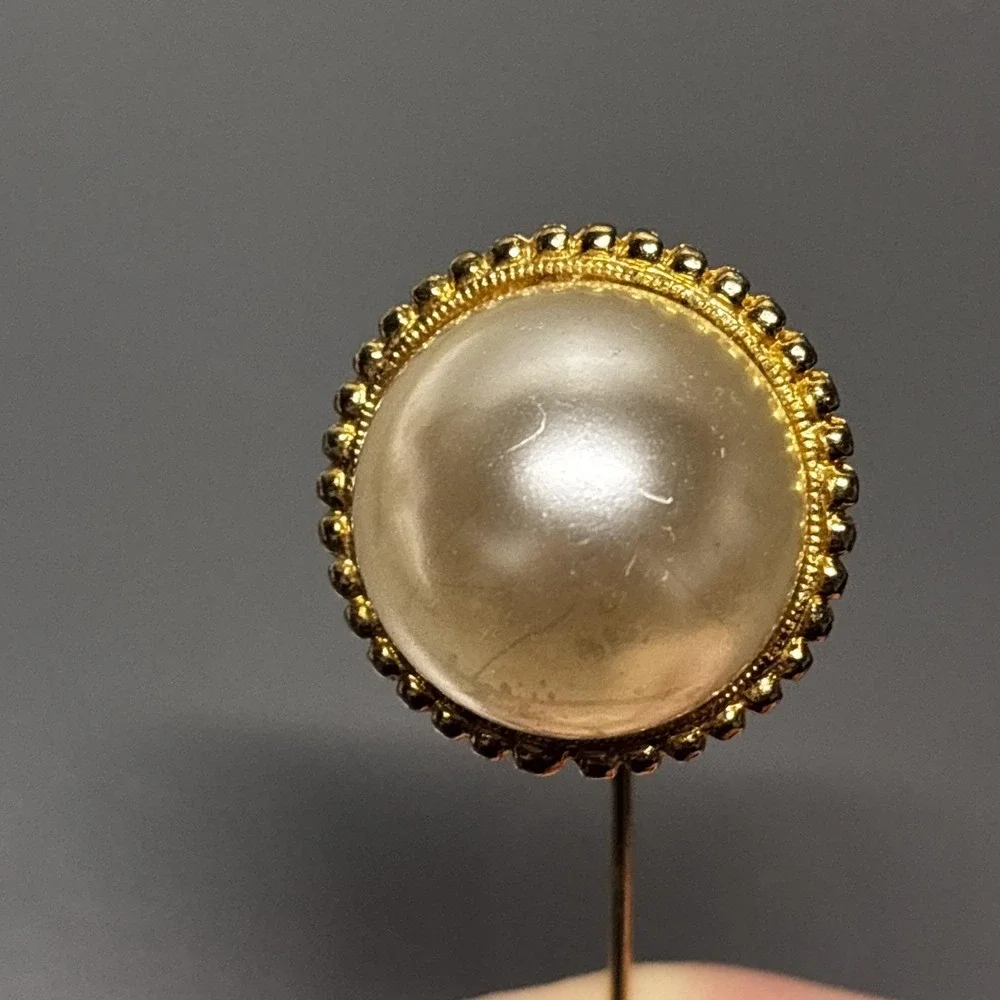Gold Tone Faux Pearl Dome Stick Lapel Hat Pin Brooch Beaded‎ Costume Jewelry